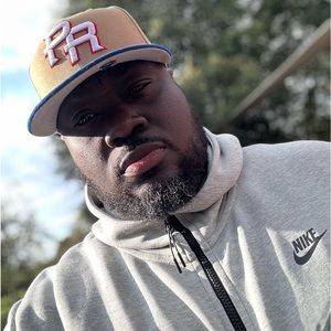 Meet your Posher, Jonathan